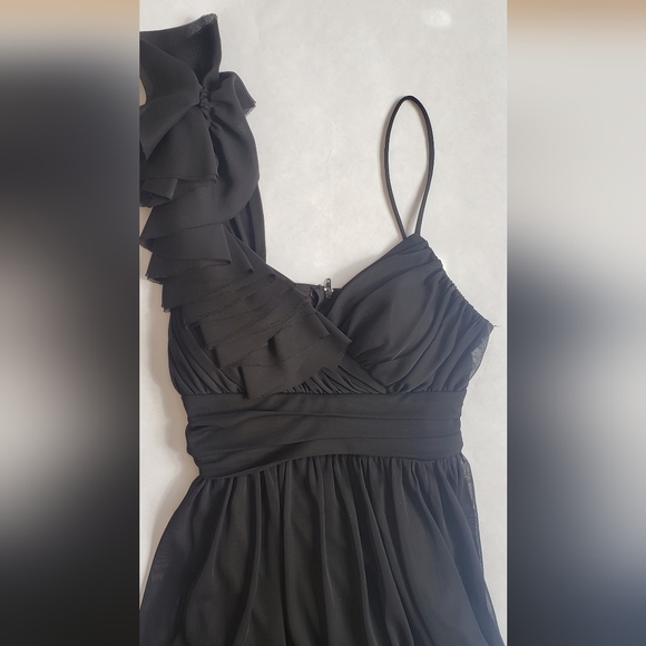 David's Bridal Black Evening Dress Size 6 - Picture 2 of 5